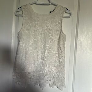 RW & CO floral lace tank top - 5 for $20 for items marked with ⭐️